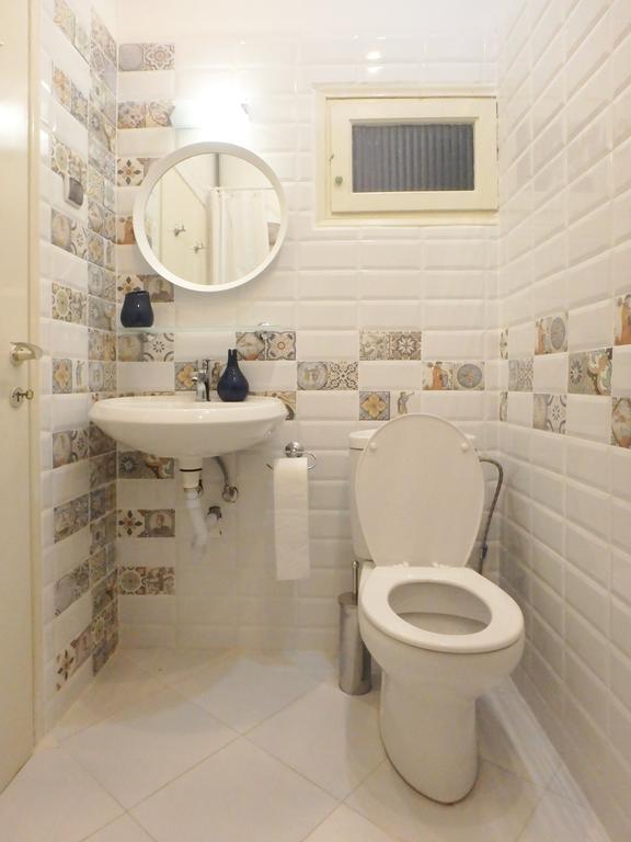 Holiday Apartment Sombrero Néa Péramos Dış mekan fotoğraf